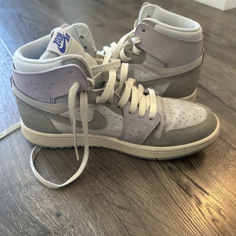 Nike Zoom Air Jordans in Gray and Lavender